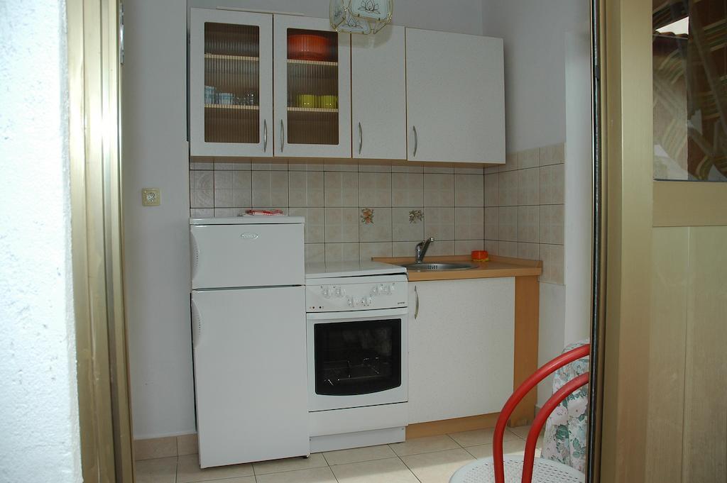 Apartments Jurina 2 クルク 部屋 写真